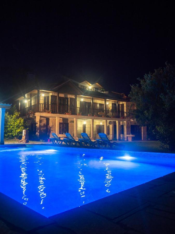 Espectacular Casa Con Piscina En Allariz Exterior photo